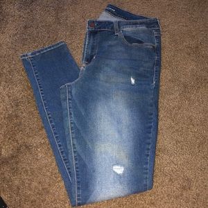 Old navy rockstar mid rise